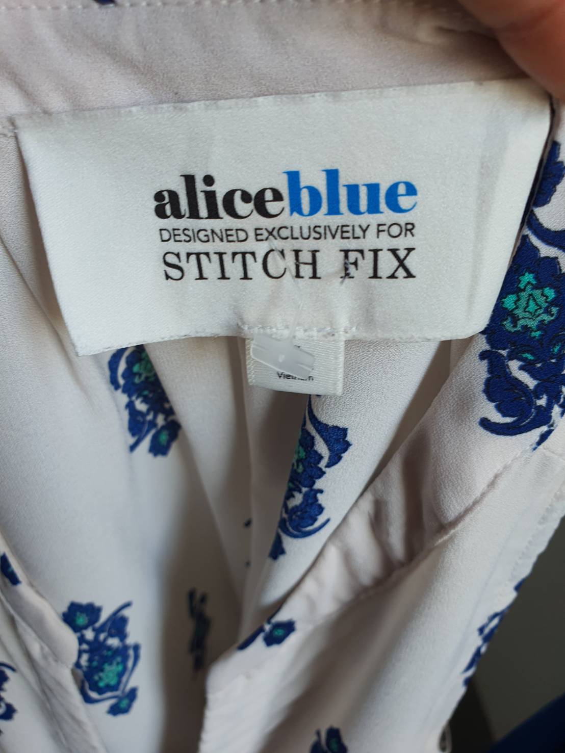 FF05322 เสื้อผ้ามือสอง ชีฟอง แบรนดื alice blue อก 36 นิ้ว