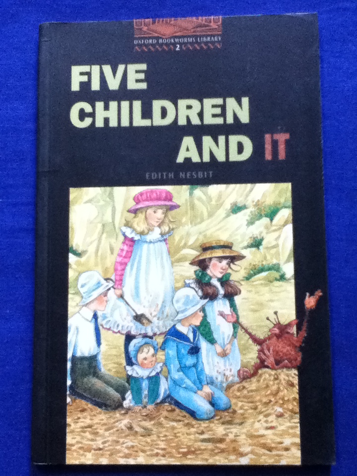 FIVE CHILDREN AND IT by Edith Nesbit, Retold by Diane Mowat, Published by Oxford Bookworms 2000, 56 Pages, Size 12.8x19.8 cm., Condition: Good