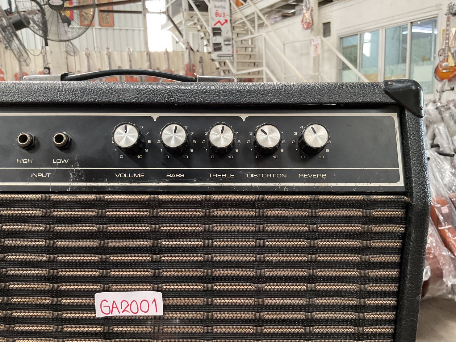 แอมป์กีต้าร์ YAMAHA : J-25