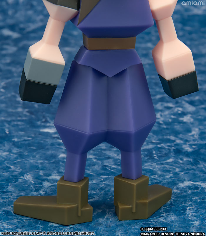 FINAL FANTASYVII Polygon Soft Vinyl Cloud Strife(Pre-order)