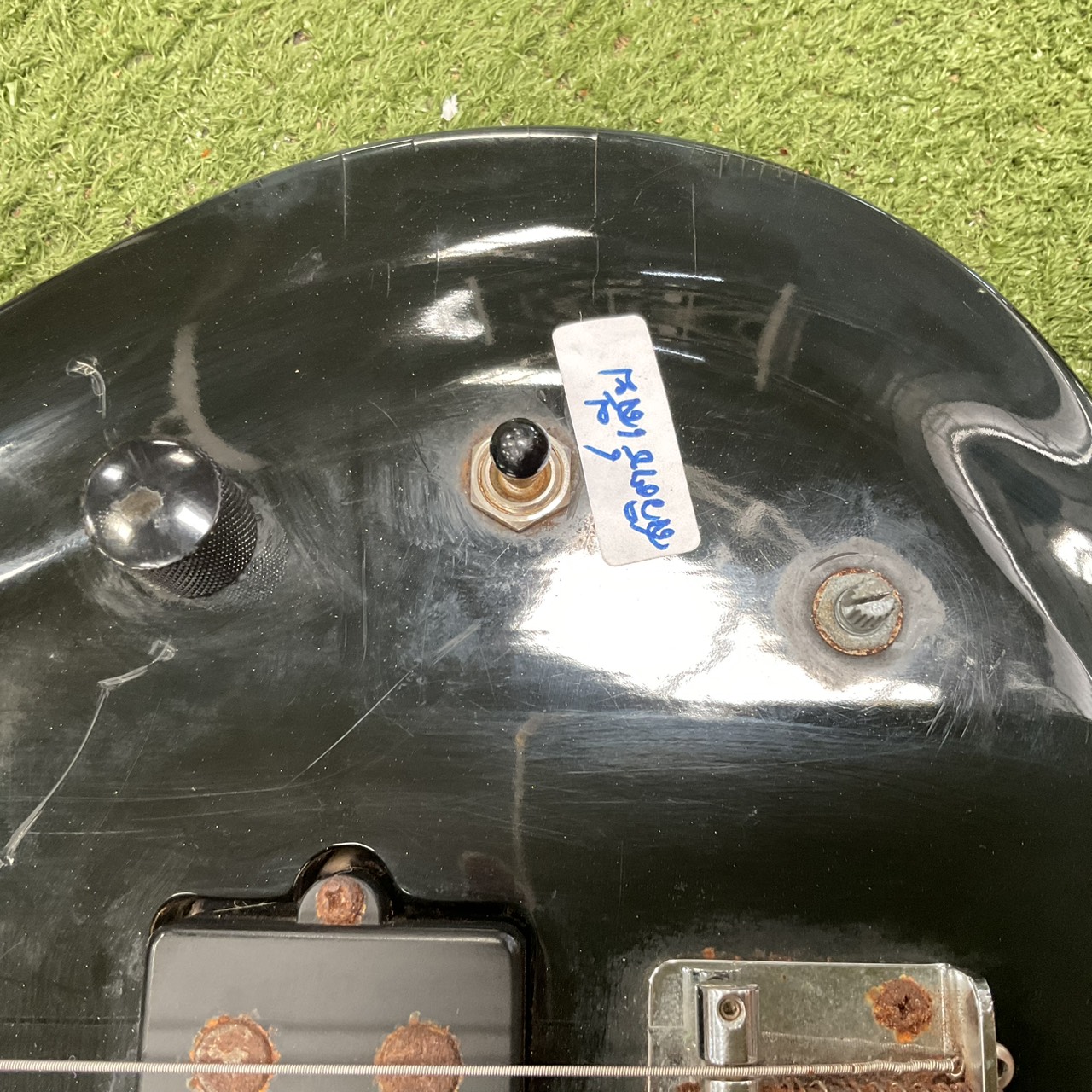 กีต้าร์เบส Aria Pro II