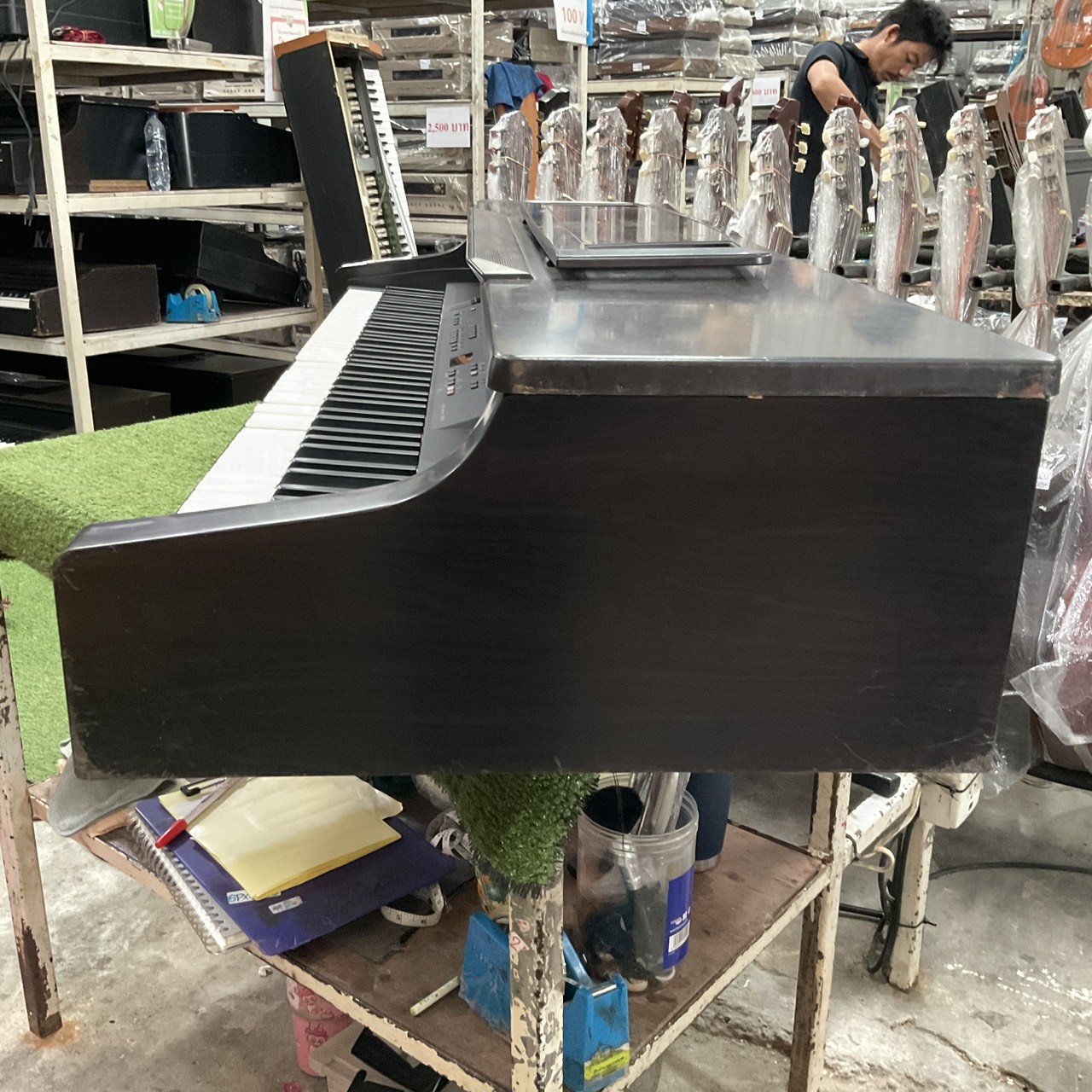 เปียโน YAMAHA : CLP-860 สินค้าไม่พร้อมใช้งาน (ต้องซ่อม)