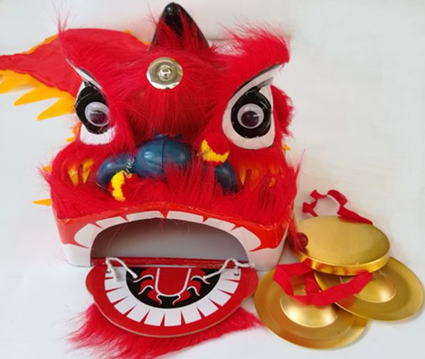 เชิดสิงโตการแสดงสำหรับเด็กเล็ก 小朋友舞狮 Kids Perform Lion Dance