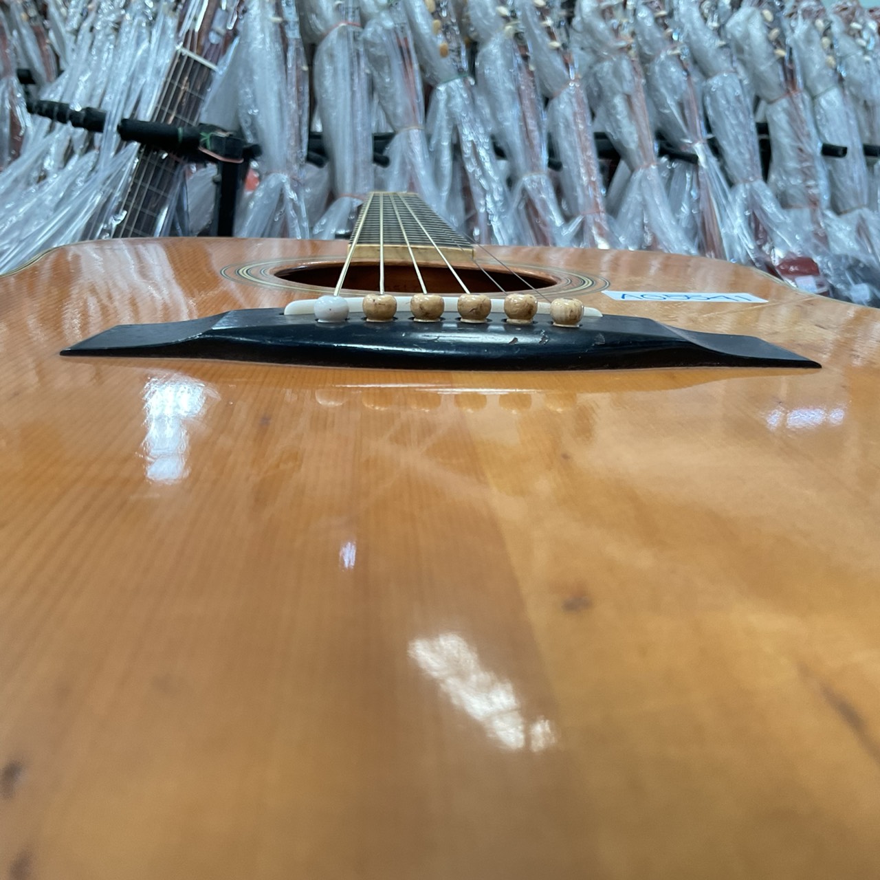 กีต้าร์โปร่ง YAMAHA : FG-201B