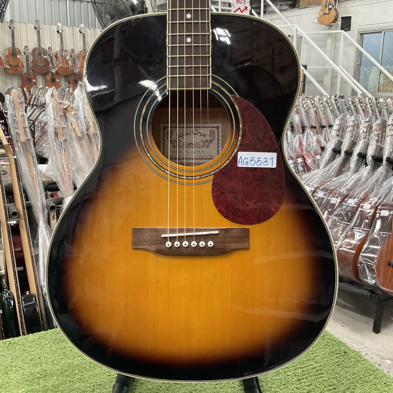 กีต้าร์โปร่ง Sepia Crue : F-170-TS