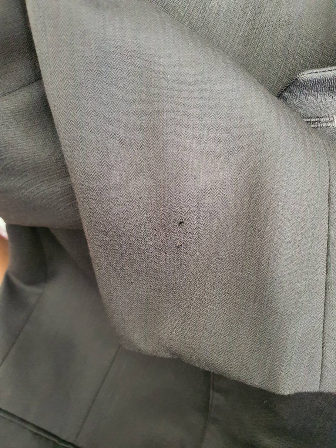 SUIT C0005 เสื้อสูท มือสอง สีน้ำตาลเข้ม แบรนด์ Gent Base อก 40 นิ้ว
