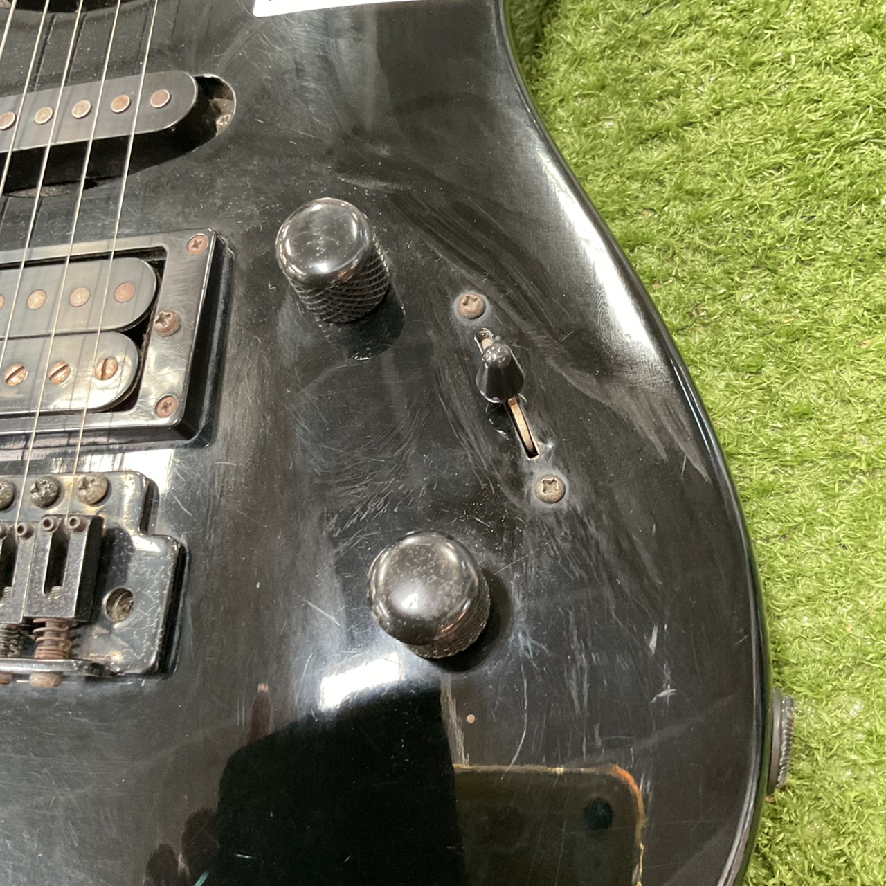 กีต้าร์ไฟฟ้า Aria Pro II