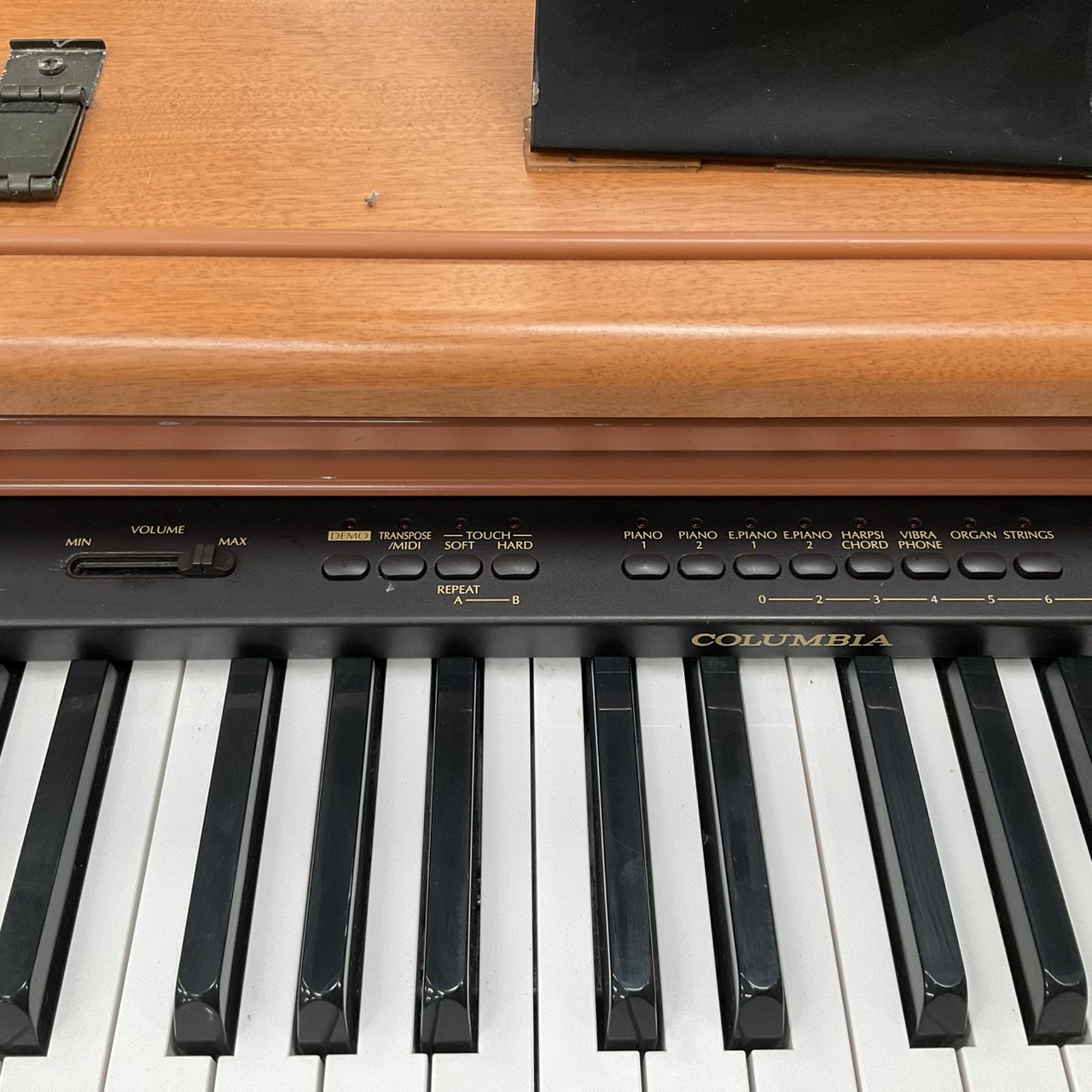 เปียโน COLUMBIA : ELEPIAN EP-02