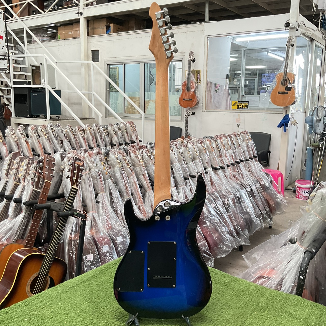 กีต้าร์ไฟฟ้า Aria Pro II : MA