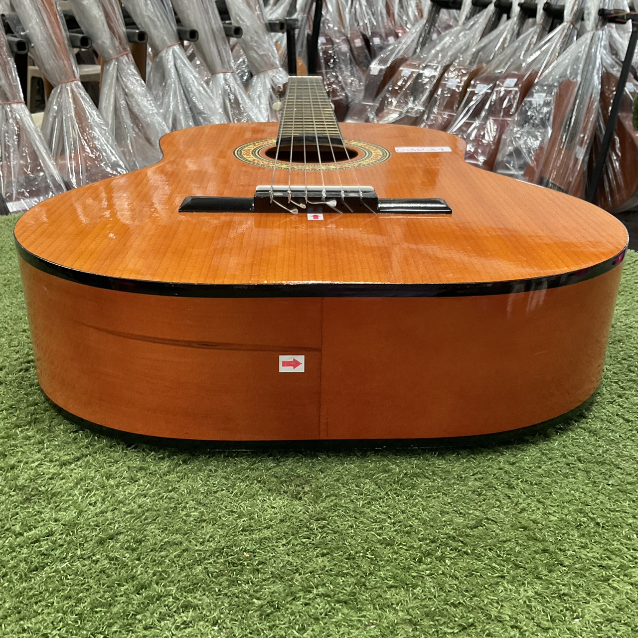 กีต้าร์คลาสสิค FUJI YAMA