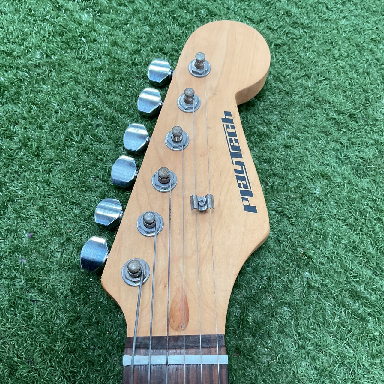 กีต้าร์ไฟฟ้า PlayTech