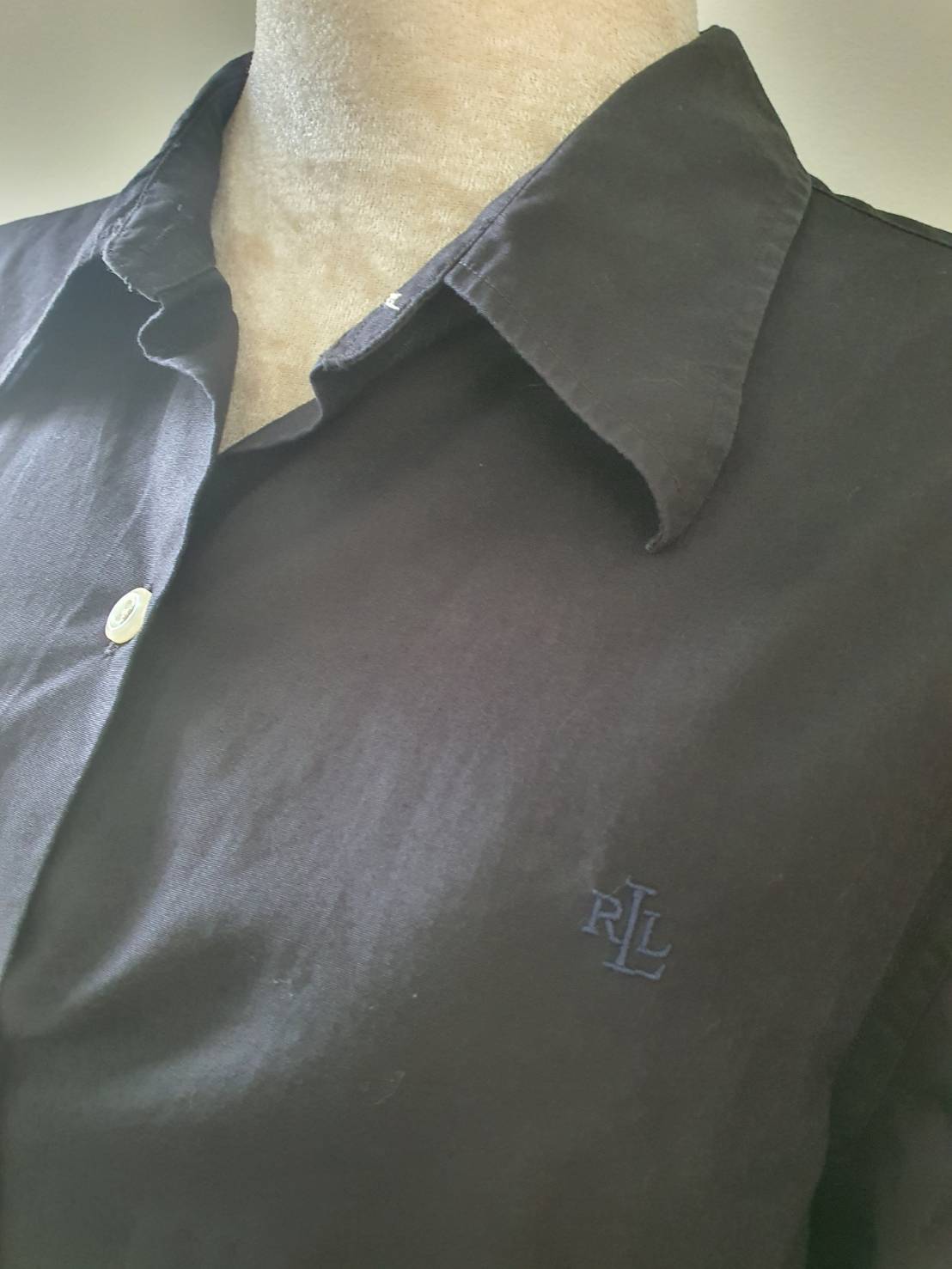 FF06467 เสื้อเชิ้ตมือสอง สีดำ RALPH LAUREN อก 42 นิ้ว