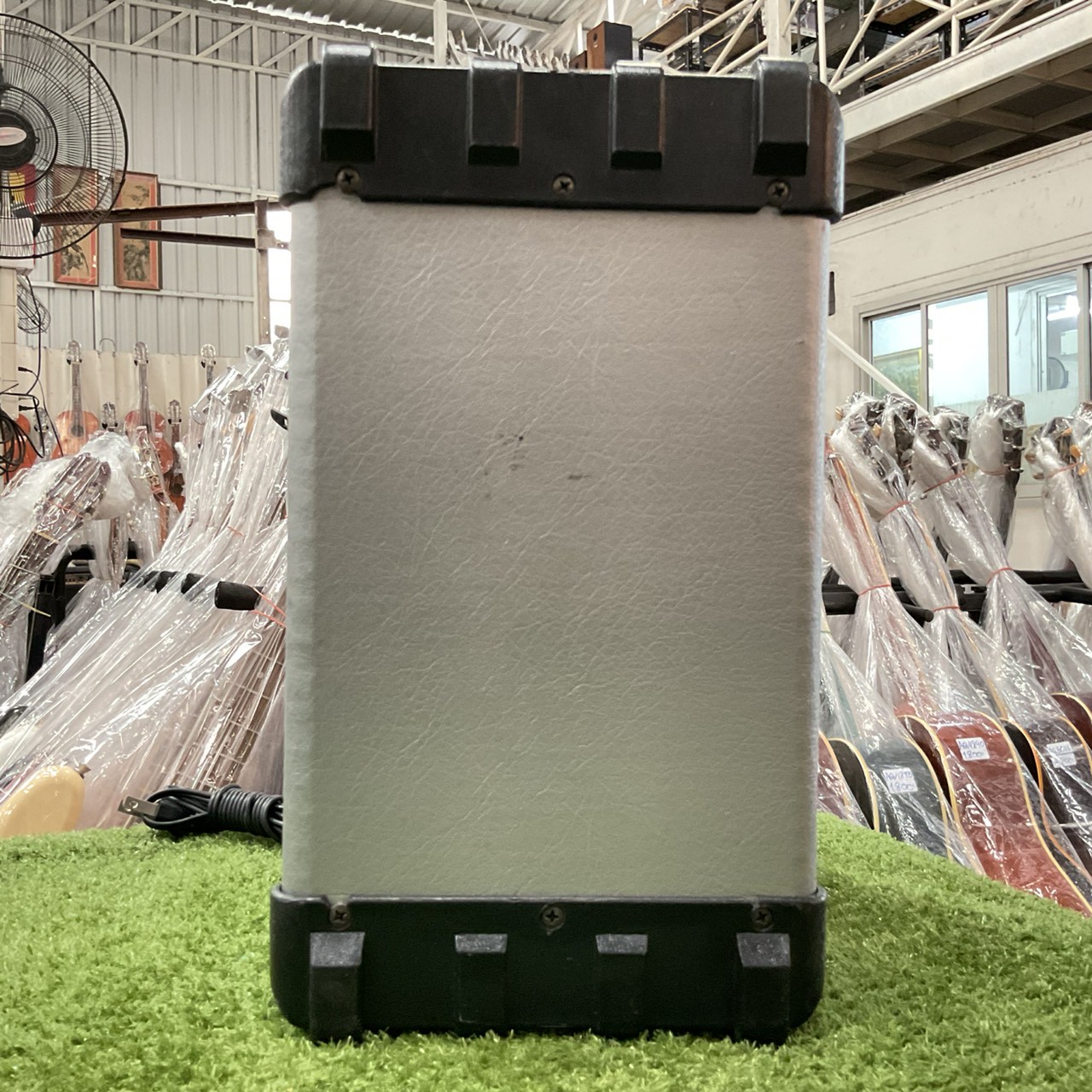 แอมป์กีต้าร์ SUZUKI : SA-22