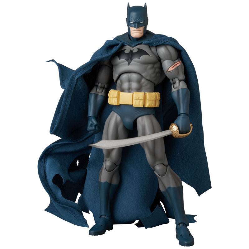 MAFEX No.295 MAFEX BATMAN DAMAGE Ver. "BATMAN:HUSH"(Pre-order)