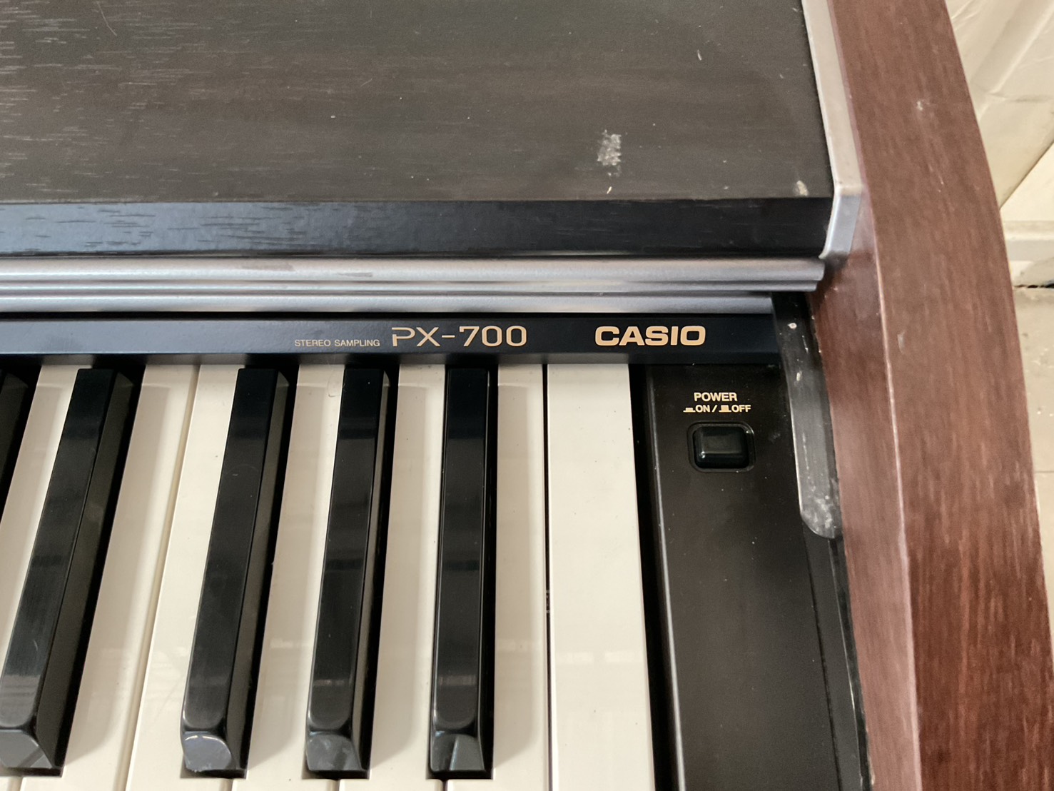 เปียโน CASIO : PX-700