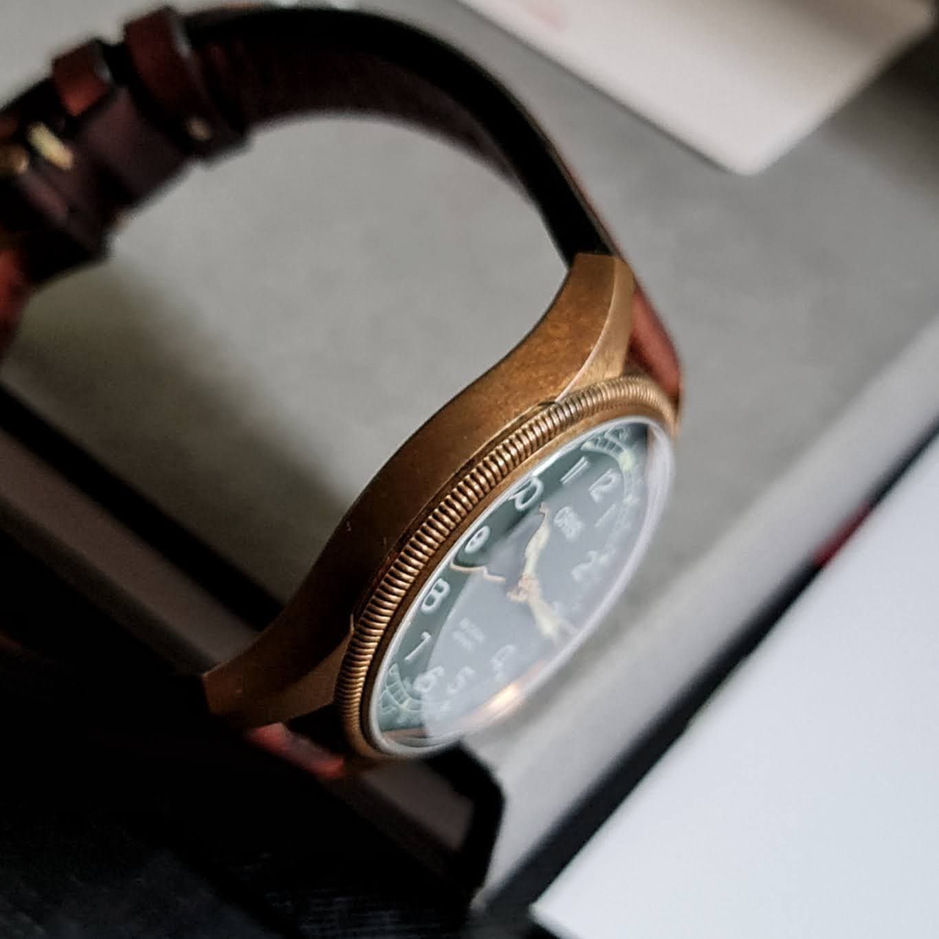 นาฬิกา Oris Big Crown Pointer Date 80th Anniversary 40mm สายหนัง มือสอง ของแท้