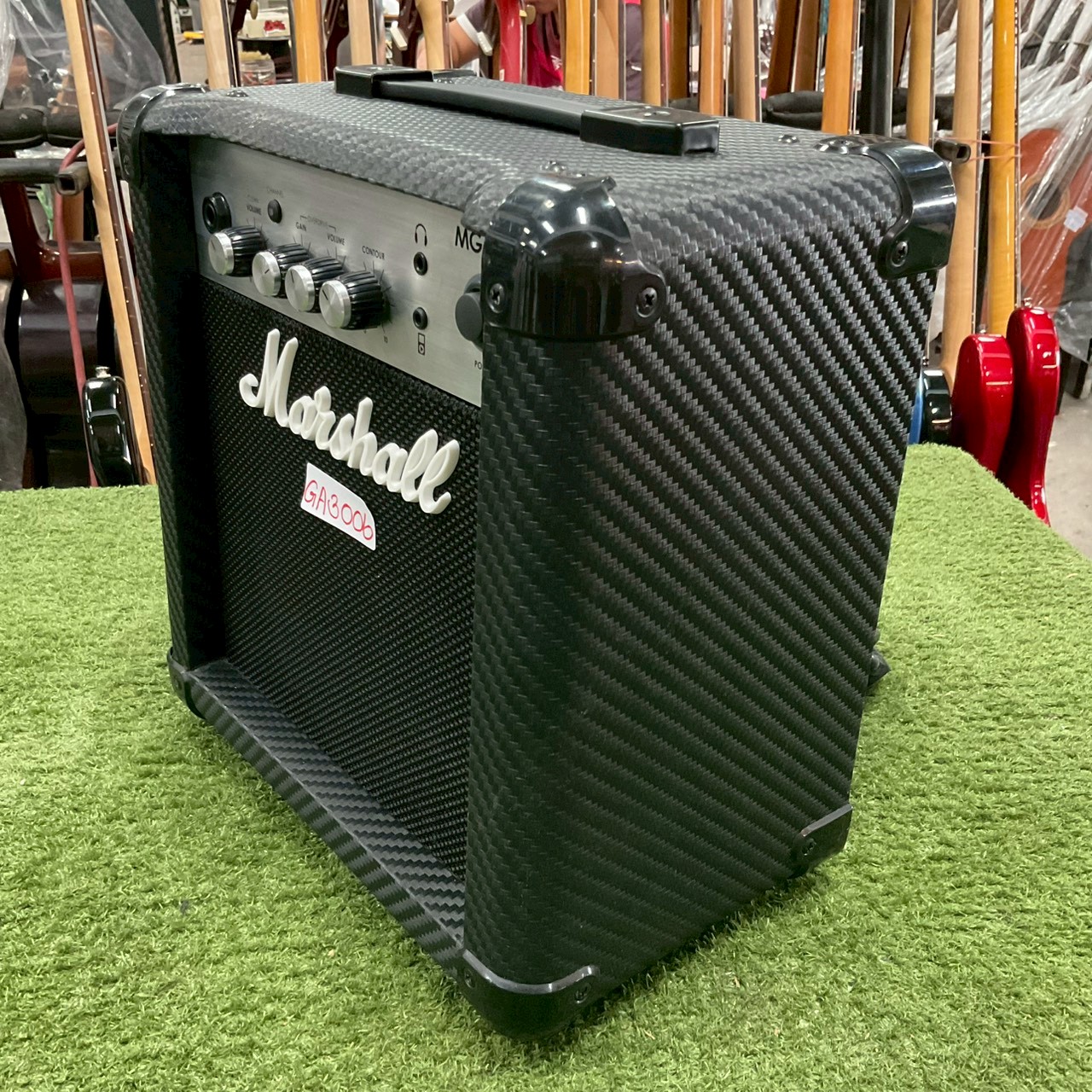 แอมป์กีต้าร์ Marshall : MG10CF
