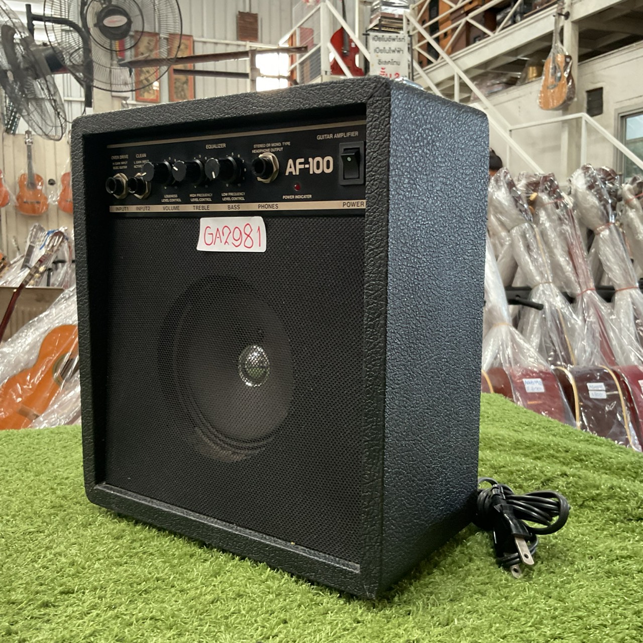 แอมป์กีต้าร์ ADVANCE : AF-100