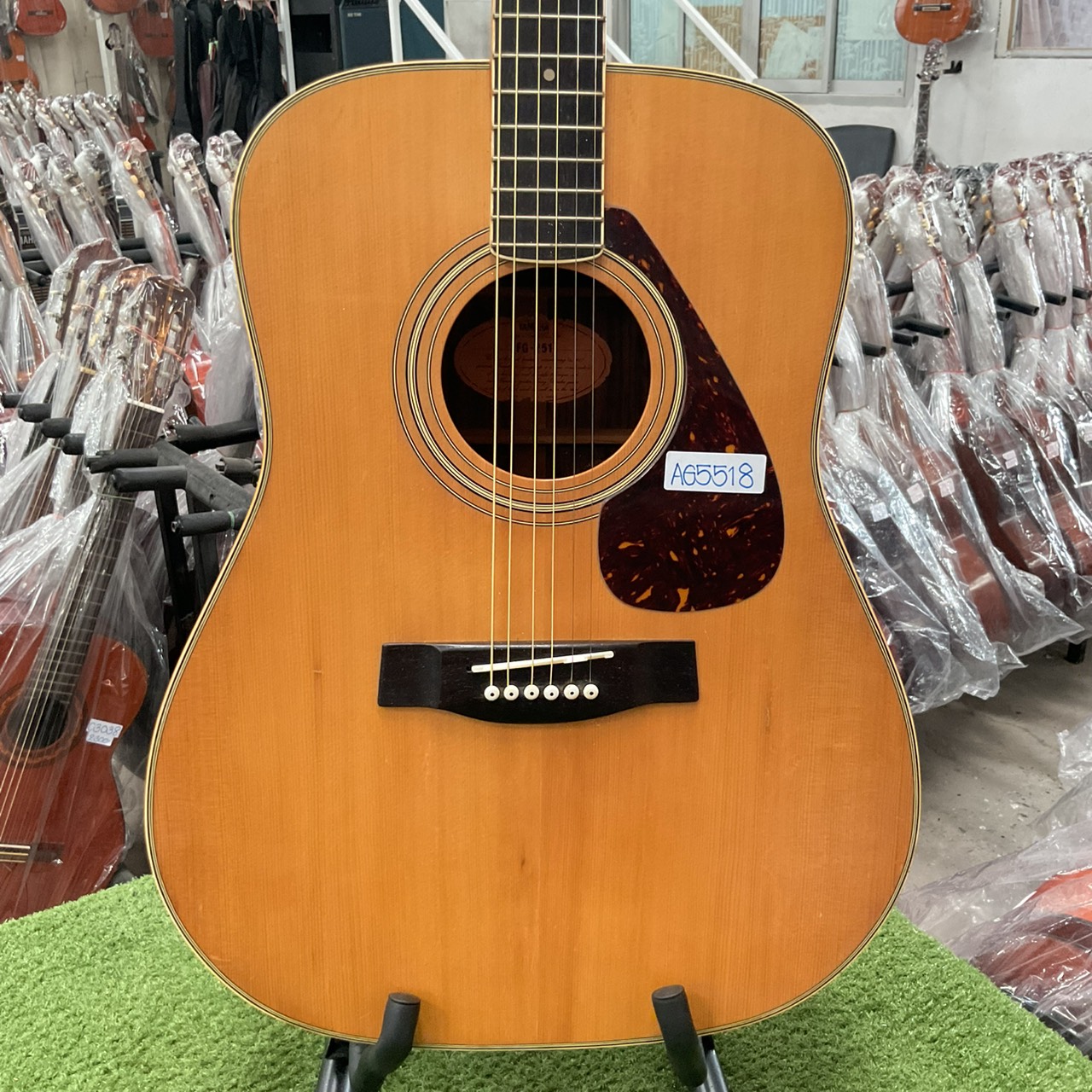 กีต้าร์โปร่ง YAMAHA : FG-251