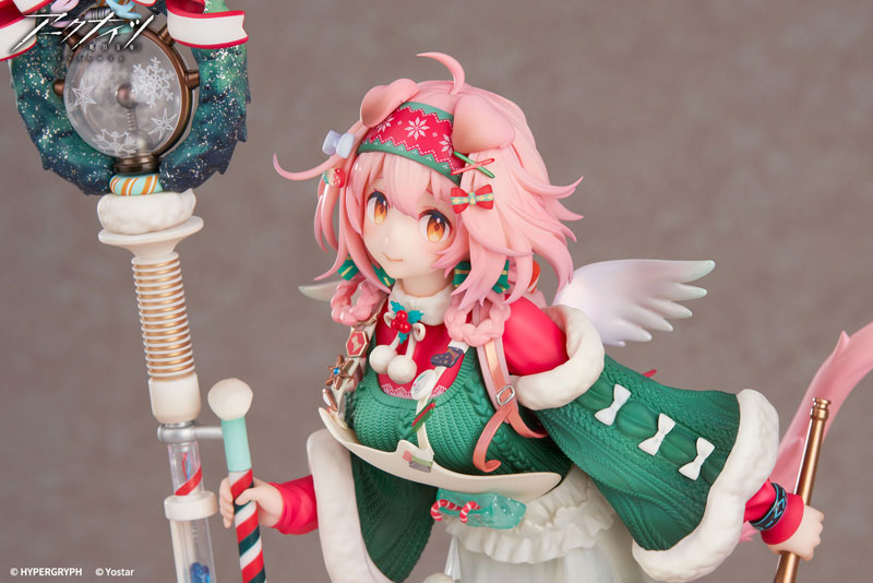 Arknights Goldenglow Maiden For The Bright Night VER. 1/7 Complete Figure(Pre-order)