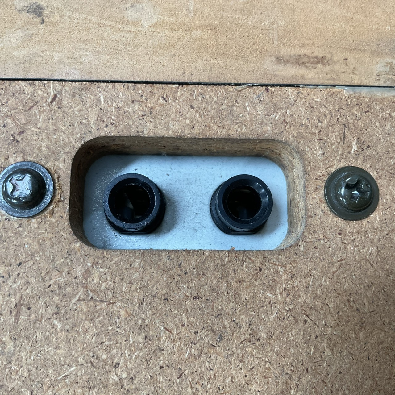 เปียโน KORG : C-2000 สินค้าไม่พร้อมใช้งาน (ต้องซ่อม)