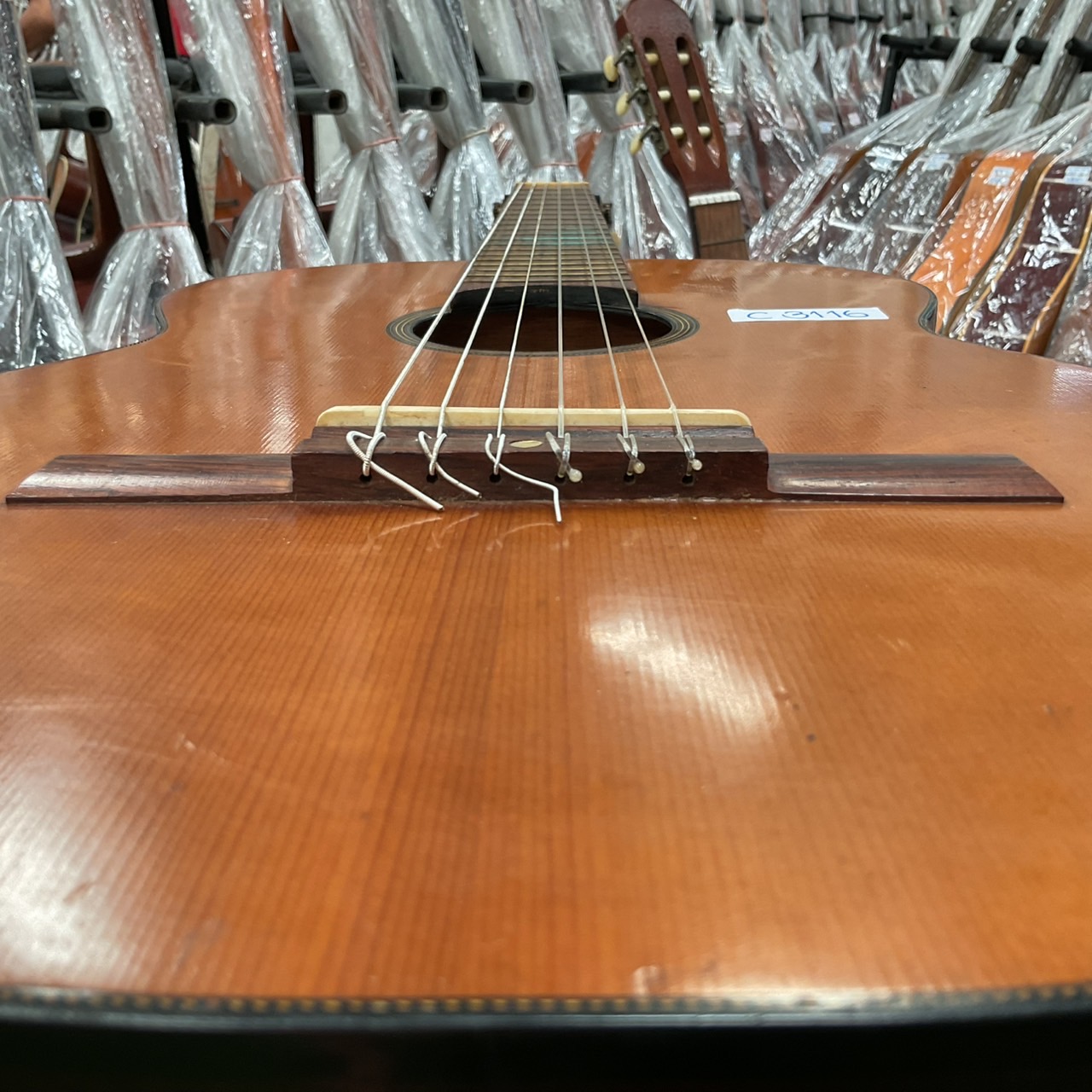 กีต้าร์คลาสสิค Metoro Gat : No.65.65