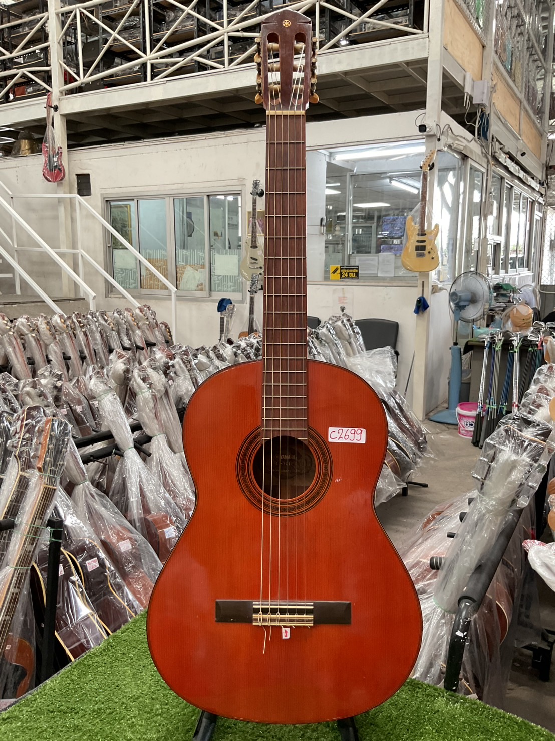 กีต้าร์คลาสสิค YAMAHA : G-70D