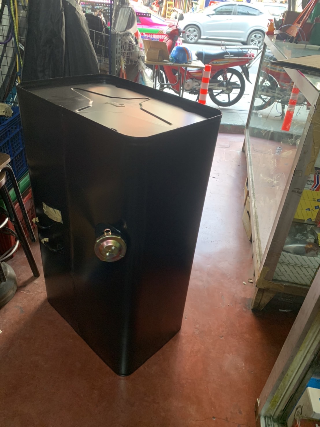 ถังน้ำมันรถบรรทุก 60 80 100 150 200 ลิตร