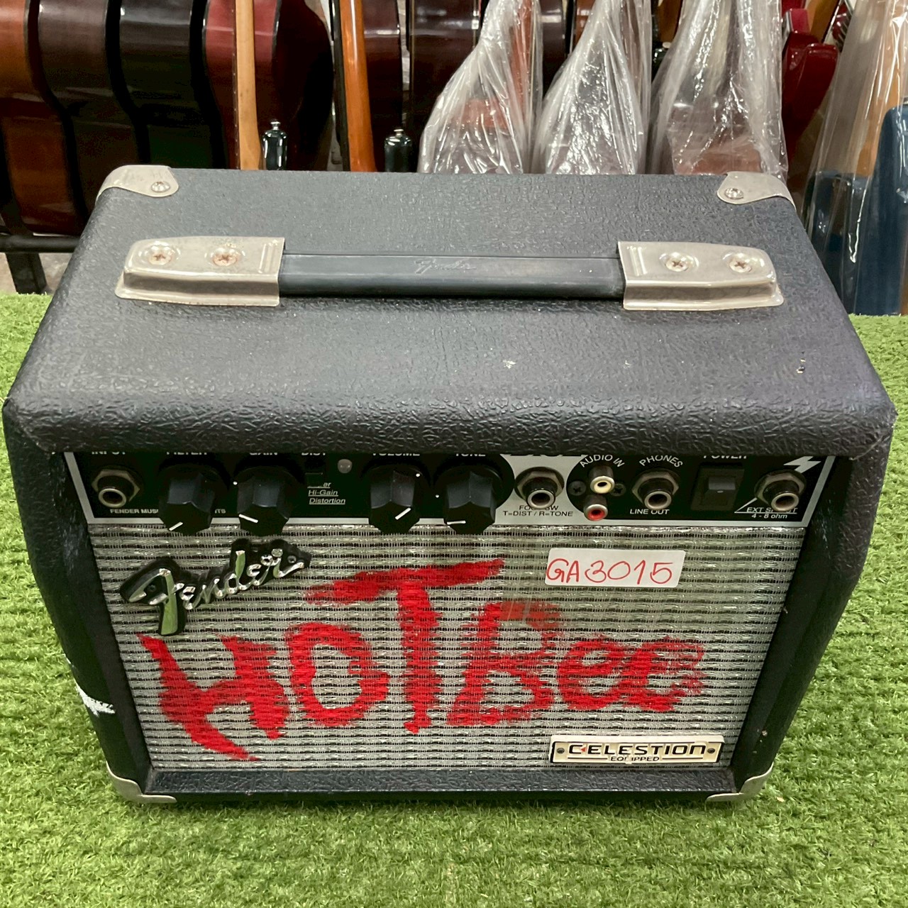 แอมป์กีต้าร์ Fender : DiCE