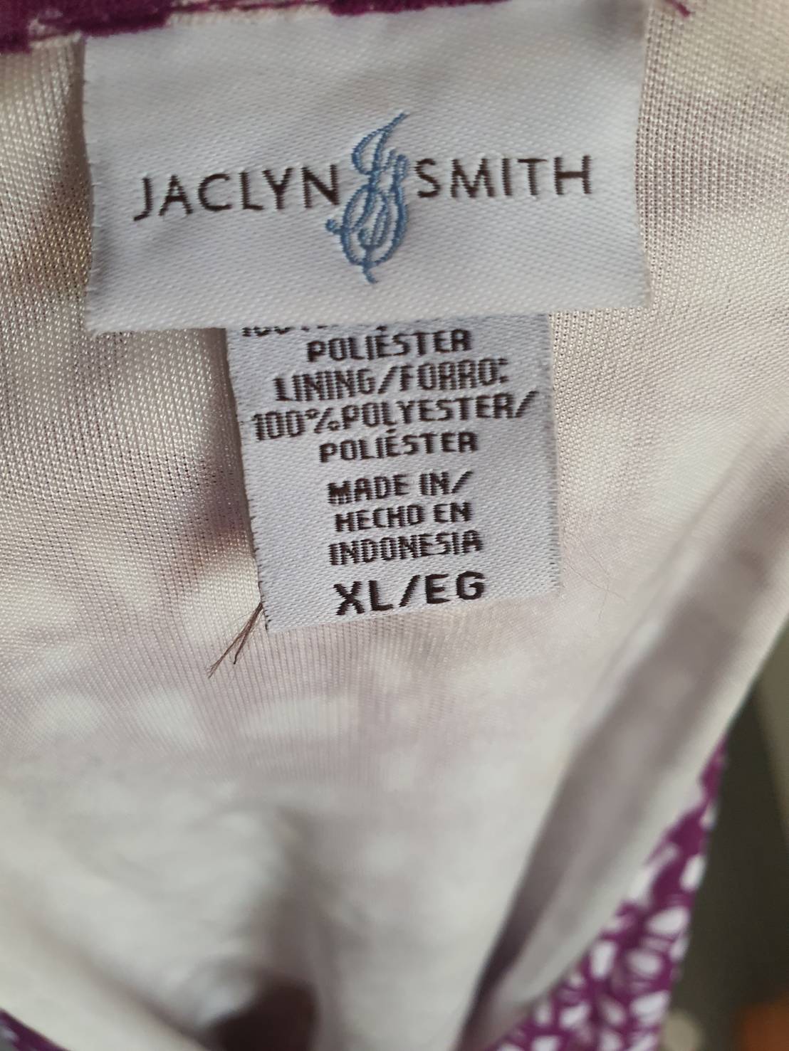 FF05795 เสื้อผ้ามือสอง สีม่วงลาย แบรนด์ JACLYN& SMITH อก 40-44 นิ้ว