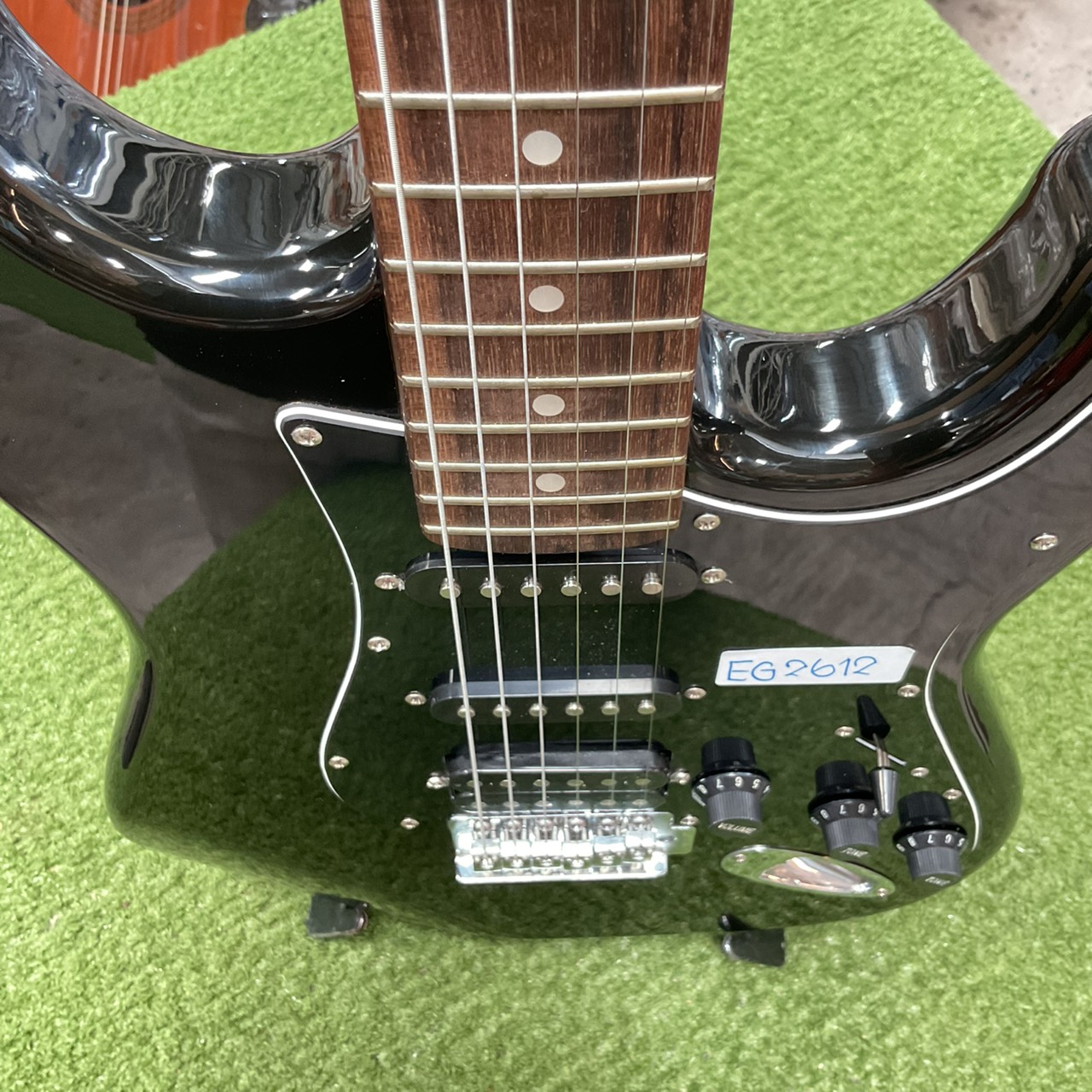 กีต้าร์ไฟฟ้า SELDER