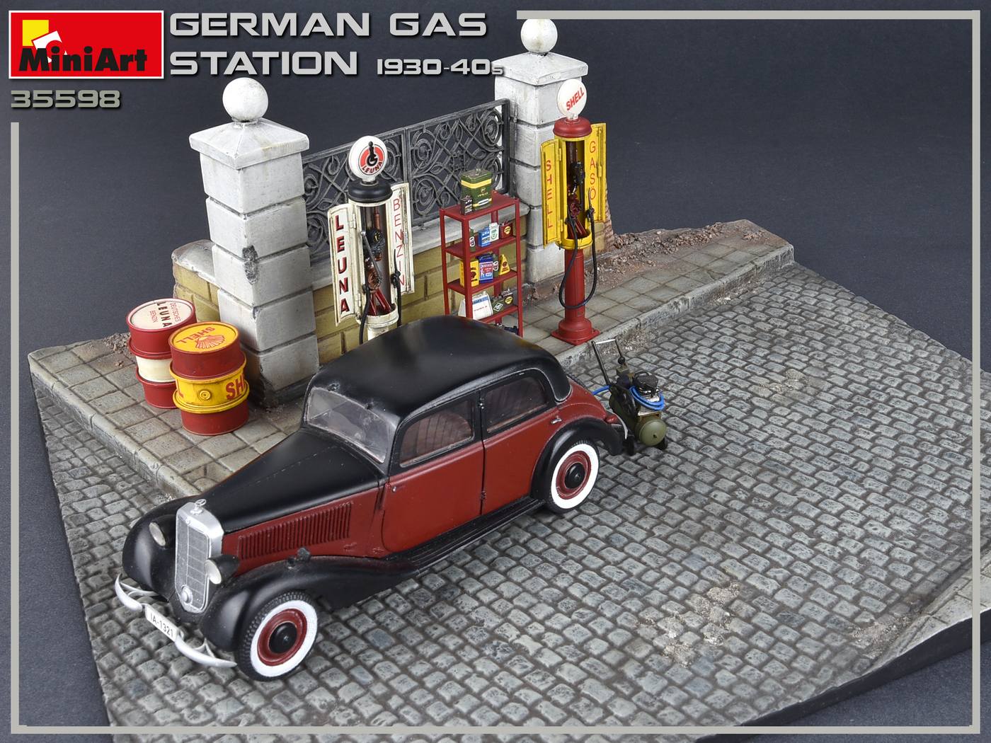 โมเดลฉากจำลองปั้มน้ำมันเยอรมัน สงครามโลกครั้งที่ 2 MiniArt ขนาด 1/35 MI35598 GERMAN GAS STATION 1930-40s