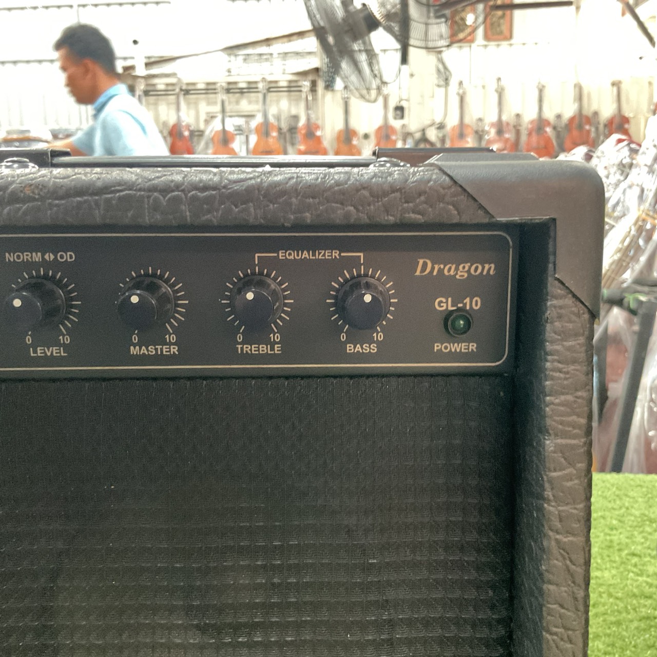 แอมป์กีต้าร์ Dragon : GL-10