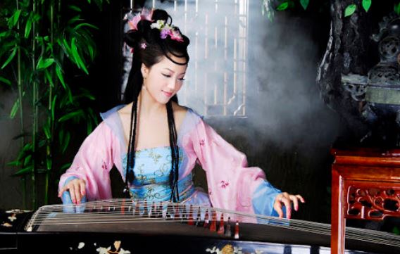 กู่เจิง 古筝 เครื่องดนตรีจีนกู่เจิง(แบบ A) Guzheng ของแท้ อุปกรณ์ครบชุด เสียงดี ทำจากไม้เกรดพรีเมี่ยม ลายสวยงาม