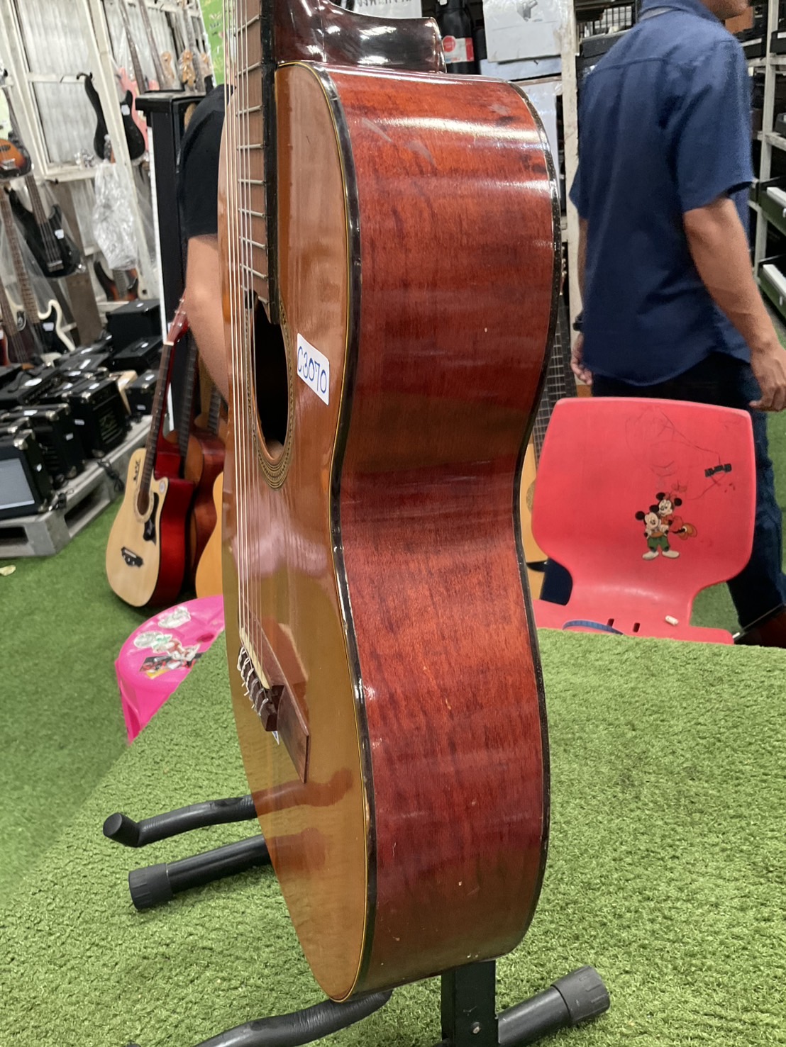 กีต้าร์คลาสสิค 春日 (Kasuga)