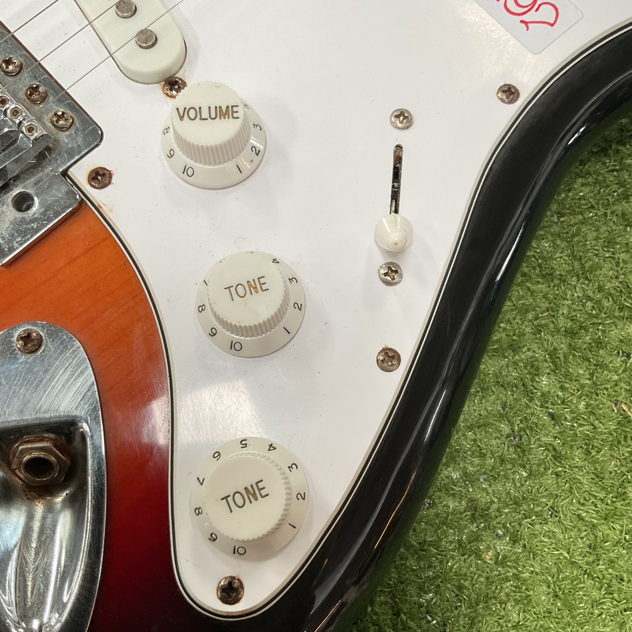 กีต้าร์ไฟฟ้า BUSKER'S