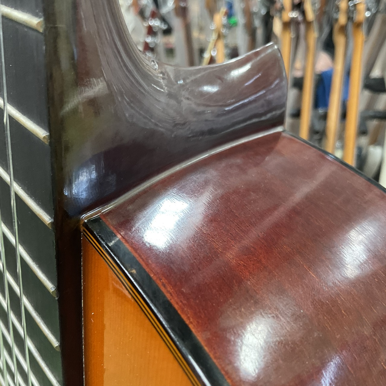 กีต้าร์คลาสสิค YAMAHA : CG-120A