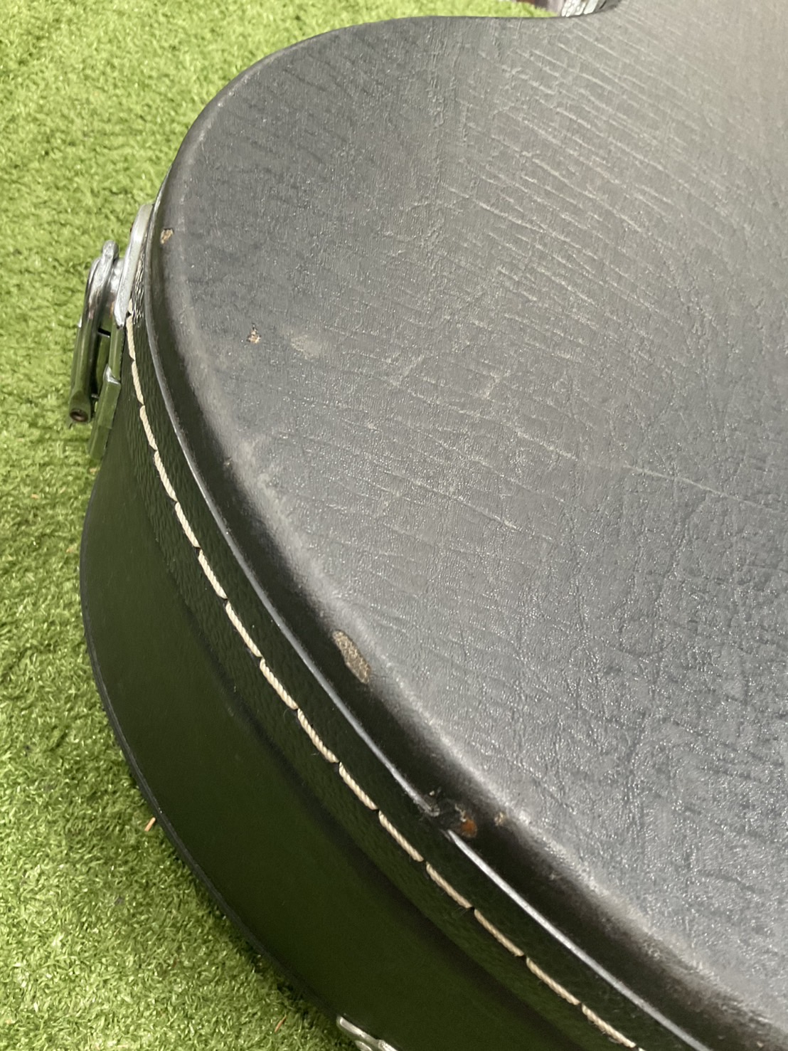 กล่องเคสกีต้าร์โปร่ง