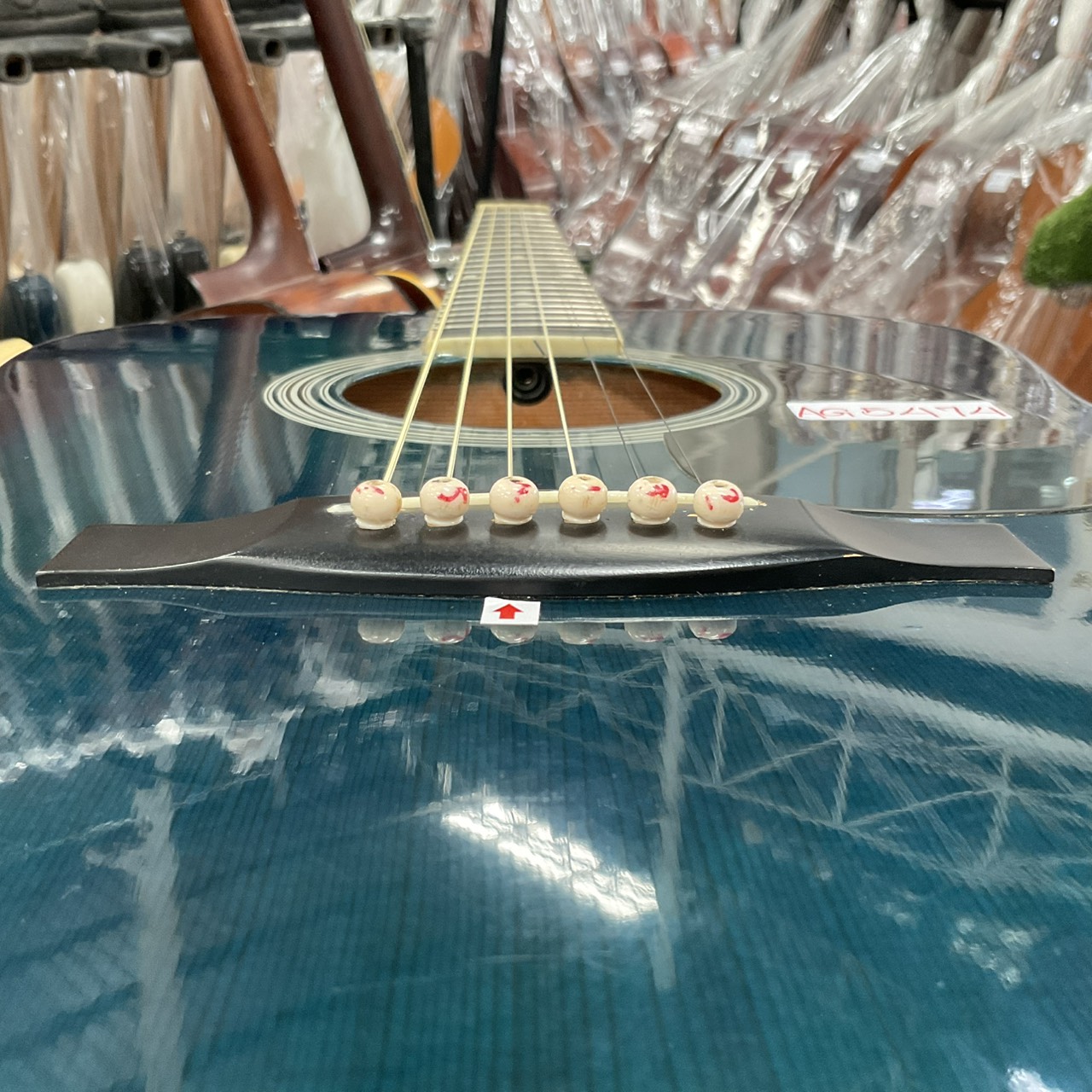 กีต้าร์โปร่ง Barclay : MD-120BLS