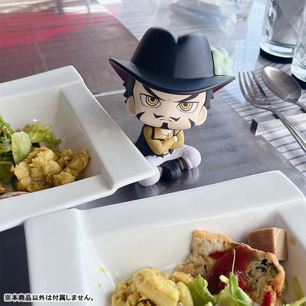 LookUp ONE PIECE Dracule Mihawk Complete Figure(Pre-order)