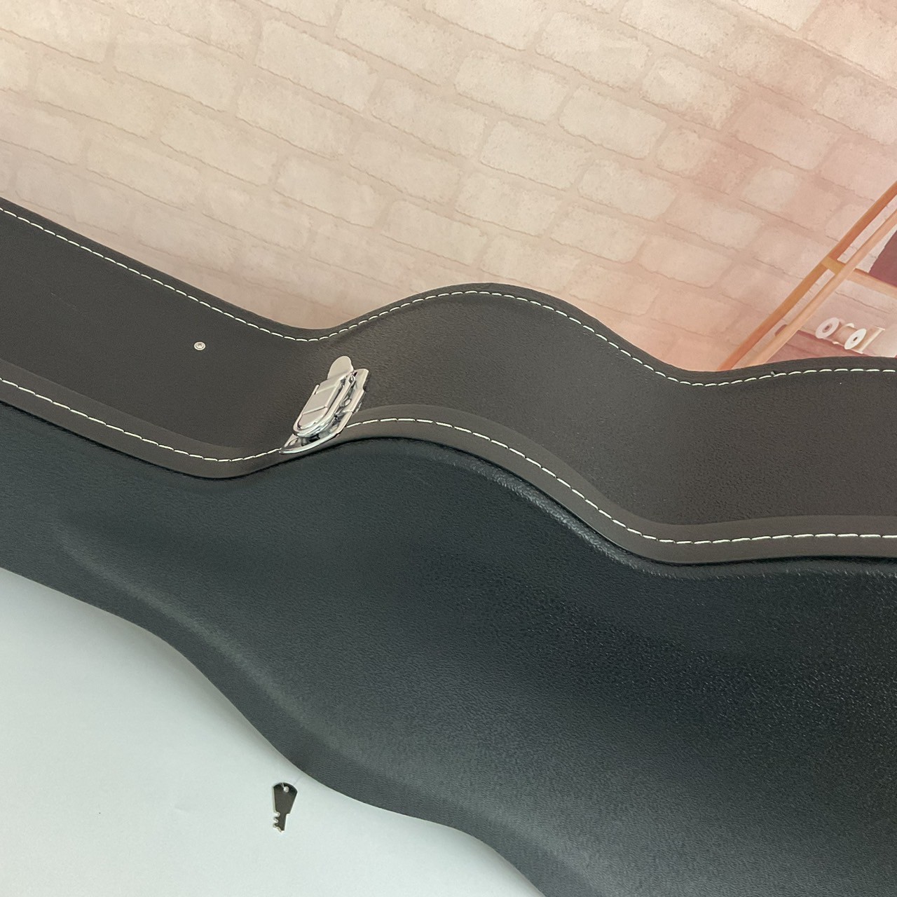 กล่องเคสกีต้าร์โปร่ง (SIZE จัมโบ้)