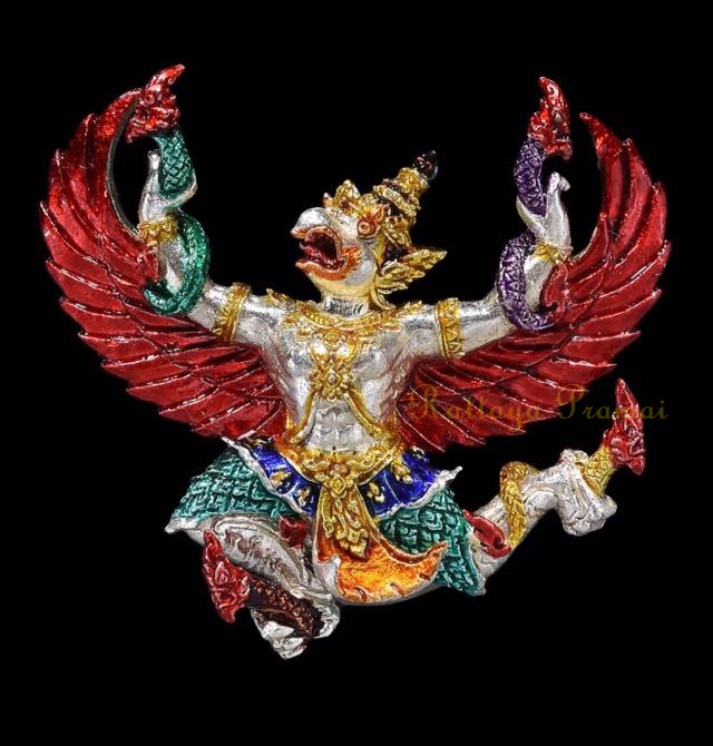 พญาครุฑ รุ่นรวยล้นฟ้า พระมหาสุรศักดิ์ วัดประดู่ สร้างปี2560 เนื้อสัมฤทธิ์เงินลงยา