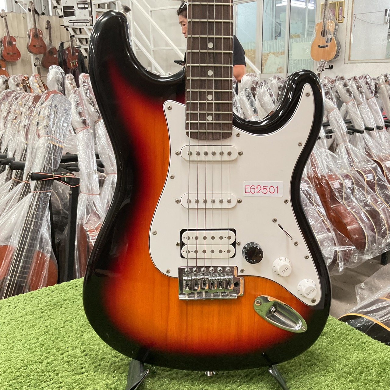 กีต้าร์ไฟฟ้า SELDER