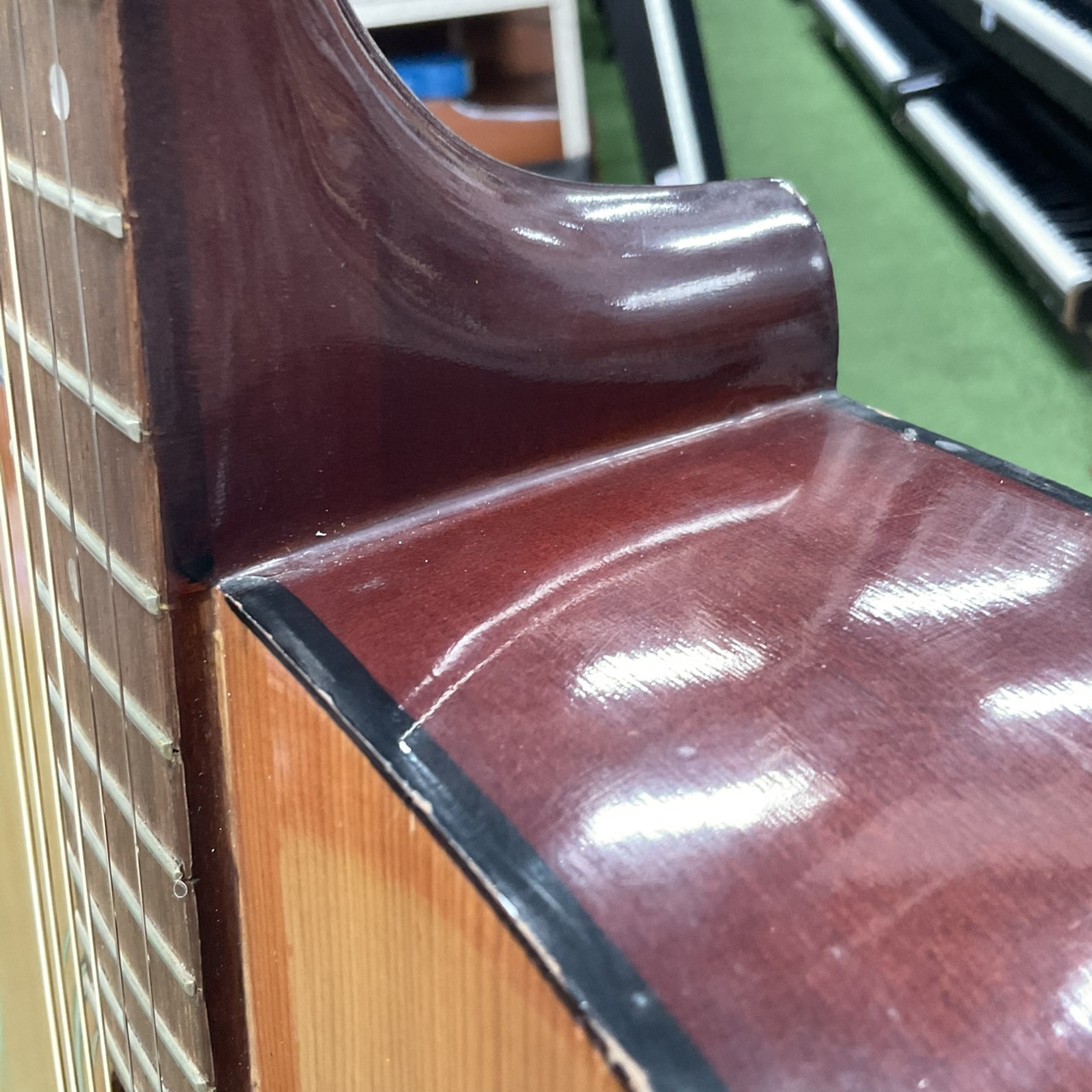 กีต้าร์โปร่ง YAMAHA : F-330J