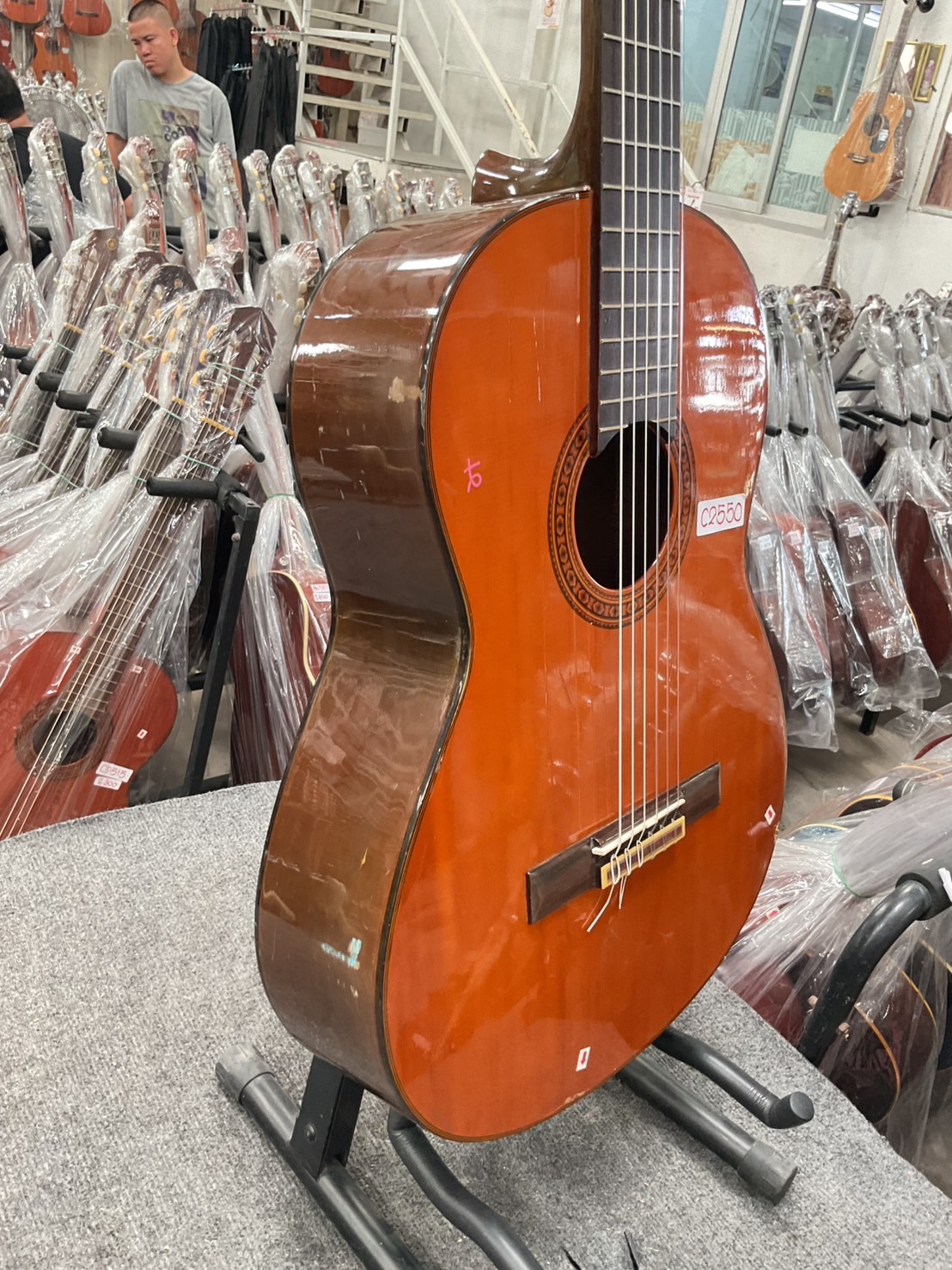 กีต้าร์คลาสสิค YAMAHA : C-325
