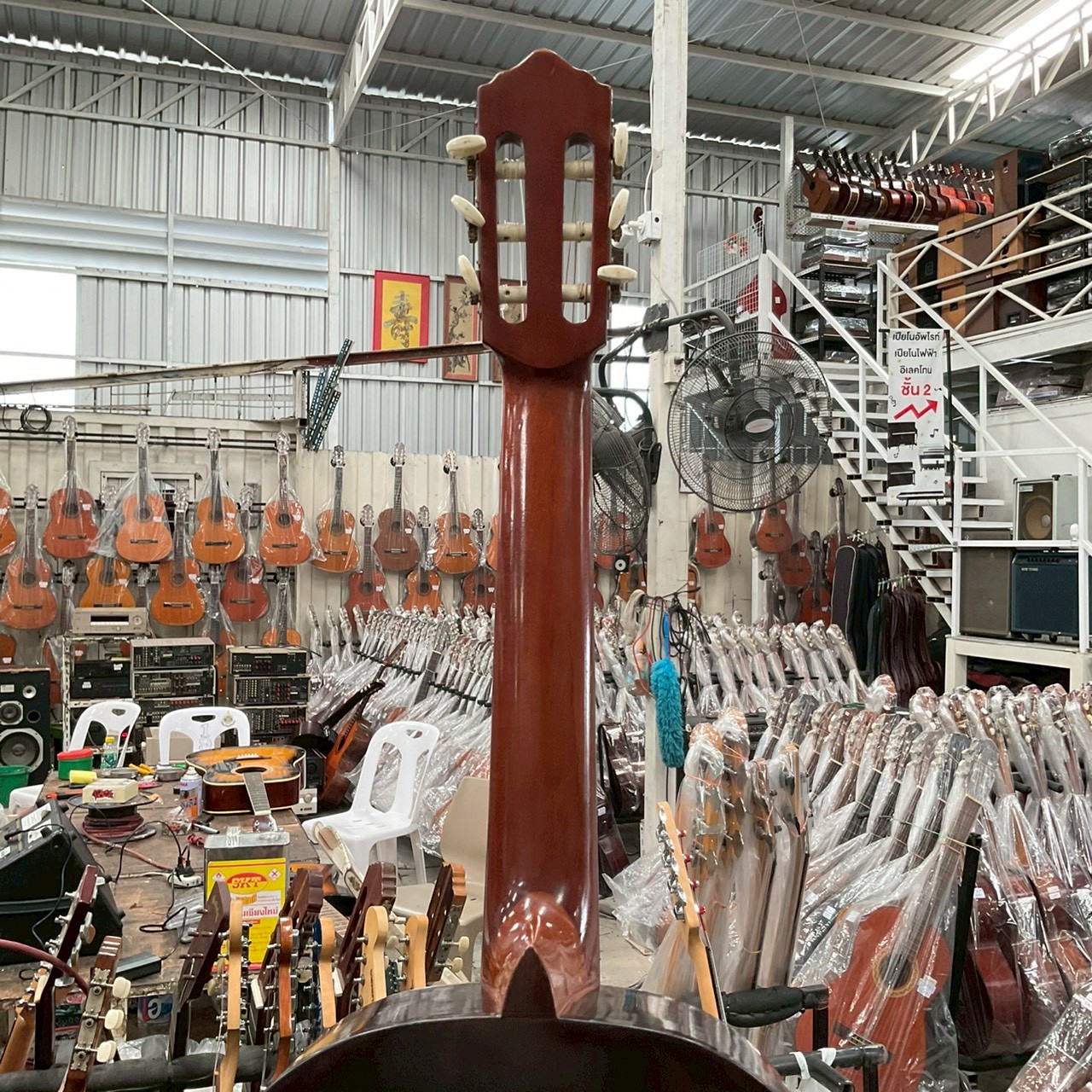 กีต้าร์คลาสสิค Zen-on Gut : No.60