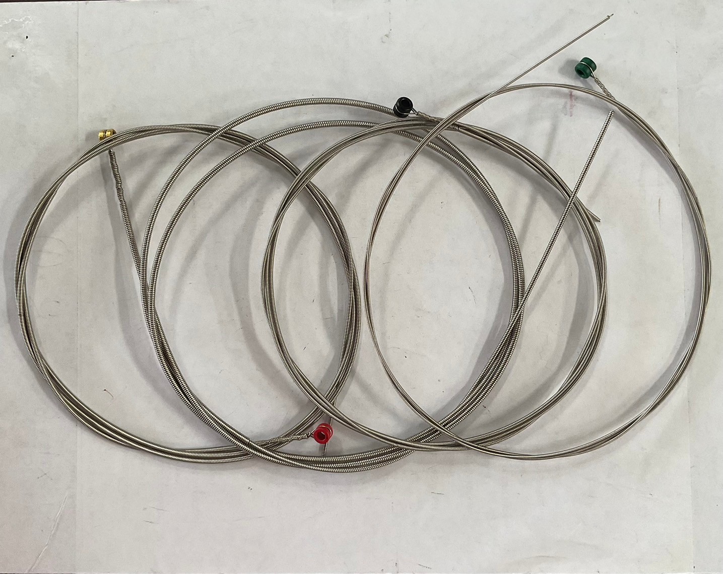 สายกีต้าร์เบส (จำนวน 1 ชุด)