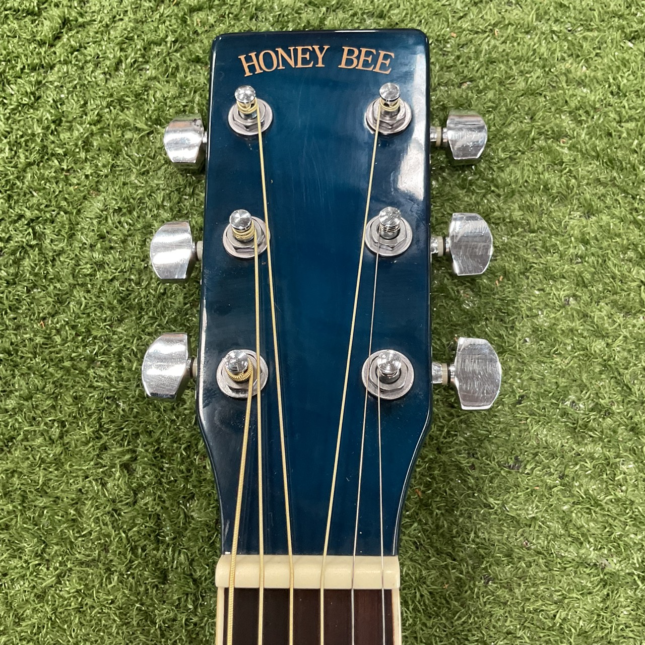 กีต้าร์โปร่ง HONEY BEE : W-15/BLS