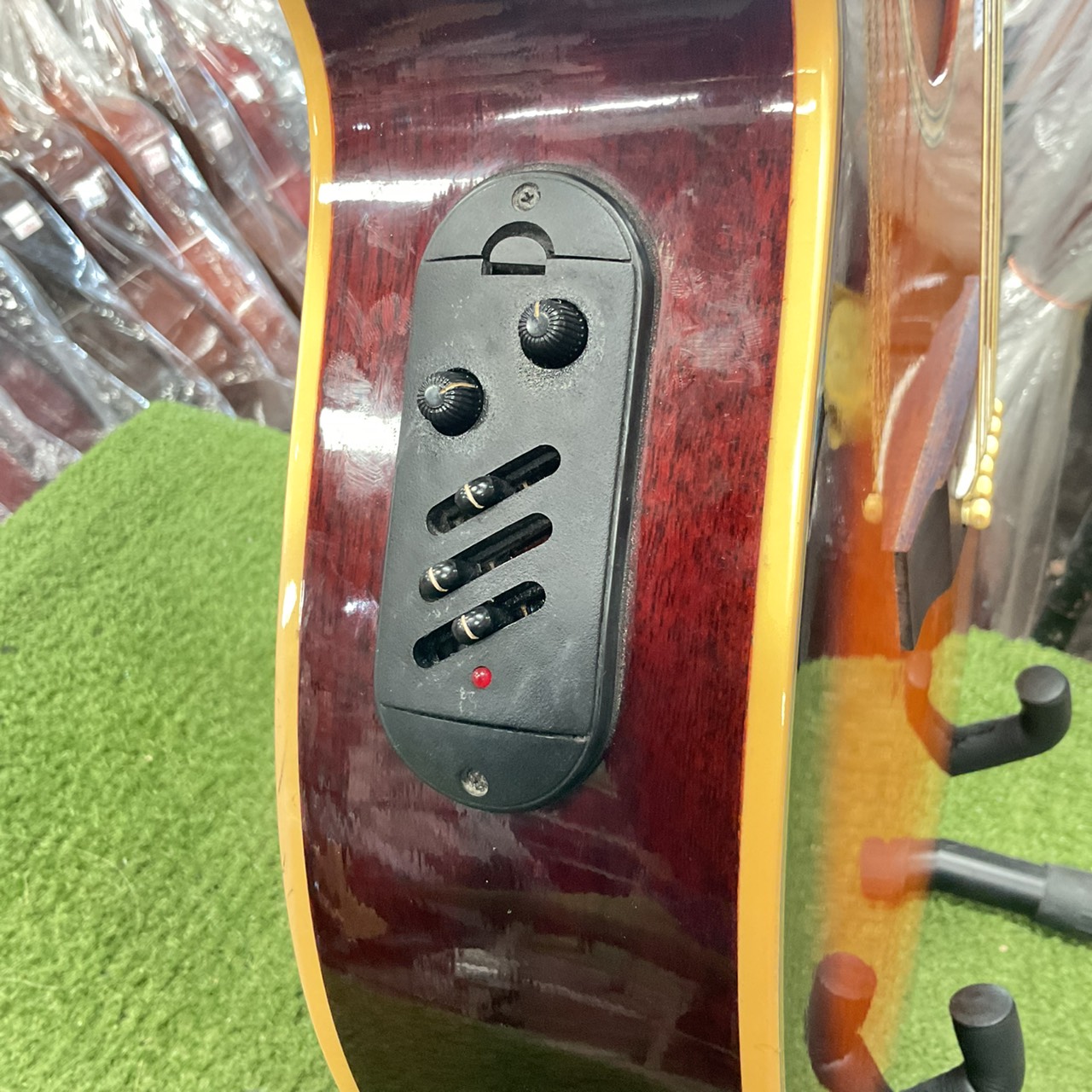 กีต้าร์โปร่งไฟฟ้า K-Garage : EA-500BRB