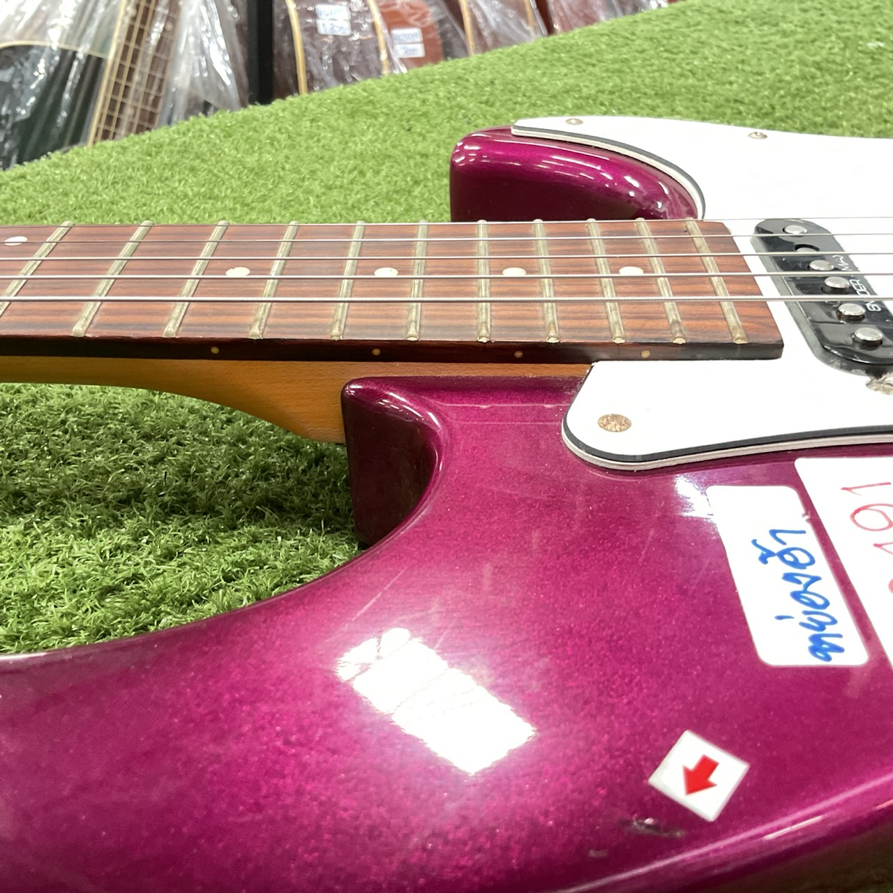 กีต้าร์ไฟฟ้า Elioth : S305